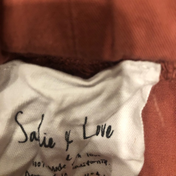 Skirts - Picture 6 of 7